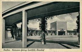 Breslau. Hermann-Göring-Sportfeld, Ehrenhof =Wrocław. Boisko Hermanna Göringa, Dziedziniec Honorowy