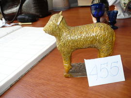Ceramiczna figurka baranka